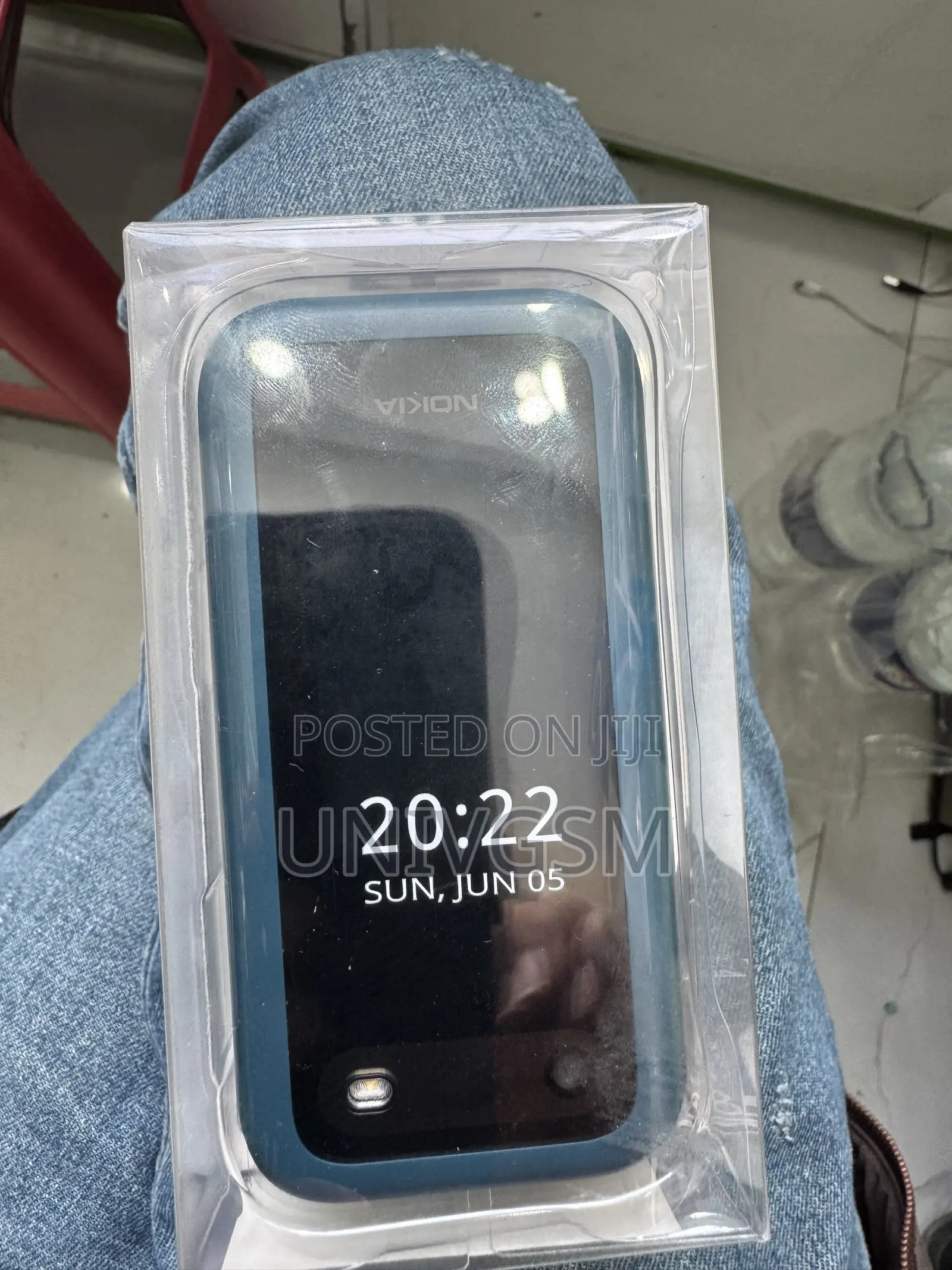 New Nokia 2660 Flip Blue