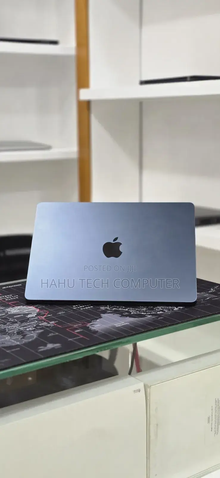 New Laptop Apple MacBook Air 2022 M2 8GB Apple M2 SSD 256GB