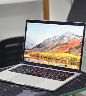 New Laptop Apple MacBook Pro 2019 16GB Intel Core i7 SSD 512GB