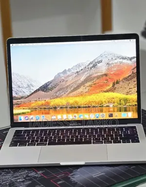 New Laptop Apple MacBook Pro 2019 16GB Intel Core i7 SSD 512GB