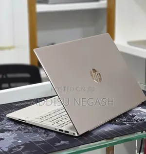 New Laptop HP Pavilion 15 8GB Intel Core i5 SSD 512GB