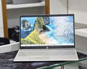 New Laptop HP Pavilion 15 8GB Intel Core i5 SSD 512GB