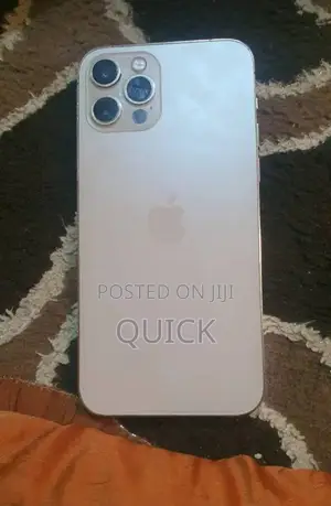 New Apple iPhone 12 Pro 256 GB Gold