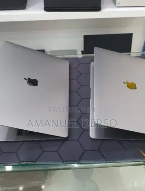 New Laptop Apple MacBook Air 2020 M1 8GB Intel Core i7 SSD 256GB
