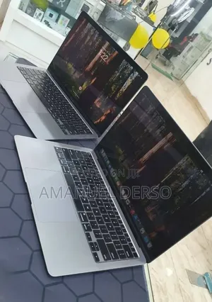 New Laptop Apple MacBook Air 2020 M1 8GB Intel Core i7 SSD 256GB