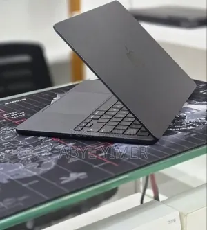New Laptop Apple MacBook Air 2022 M2 8GB Intel Core M2 SSD 256GB