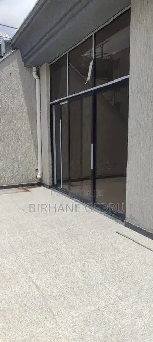 6bdrm House in G+2 House, Bole for rent