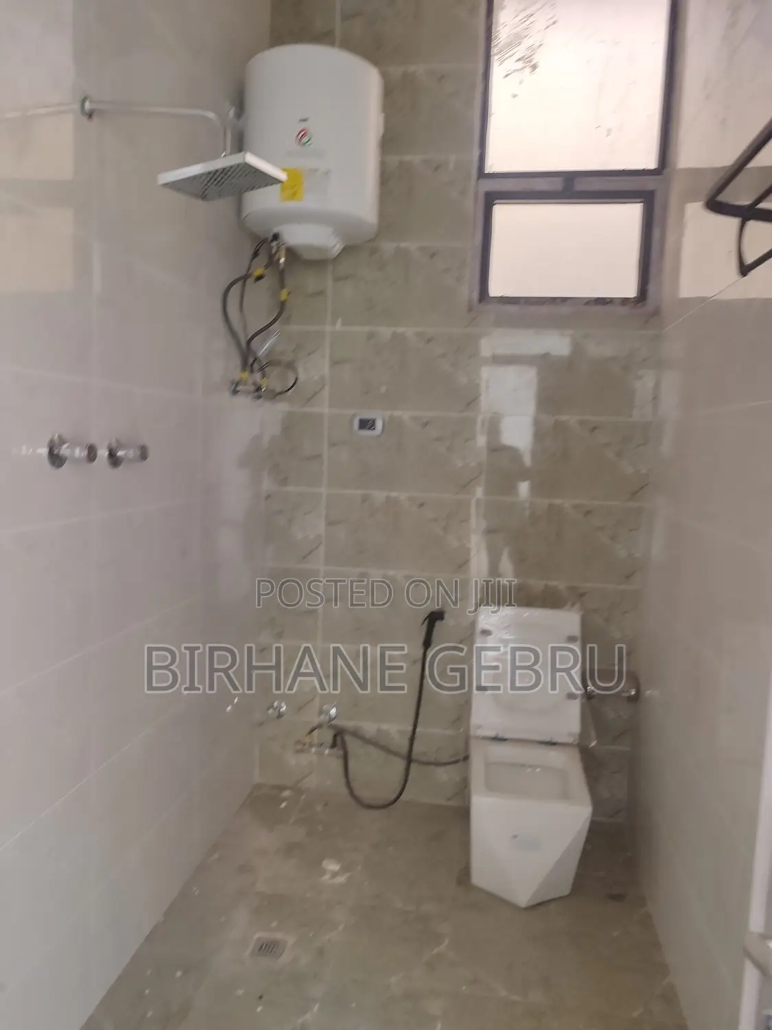 6bdrm House in G+2 House, Bole for rent