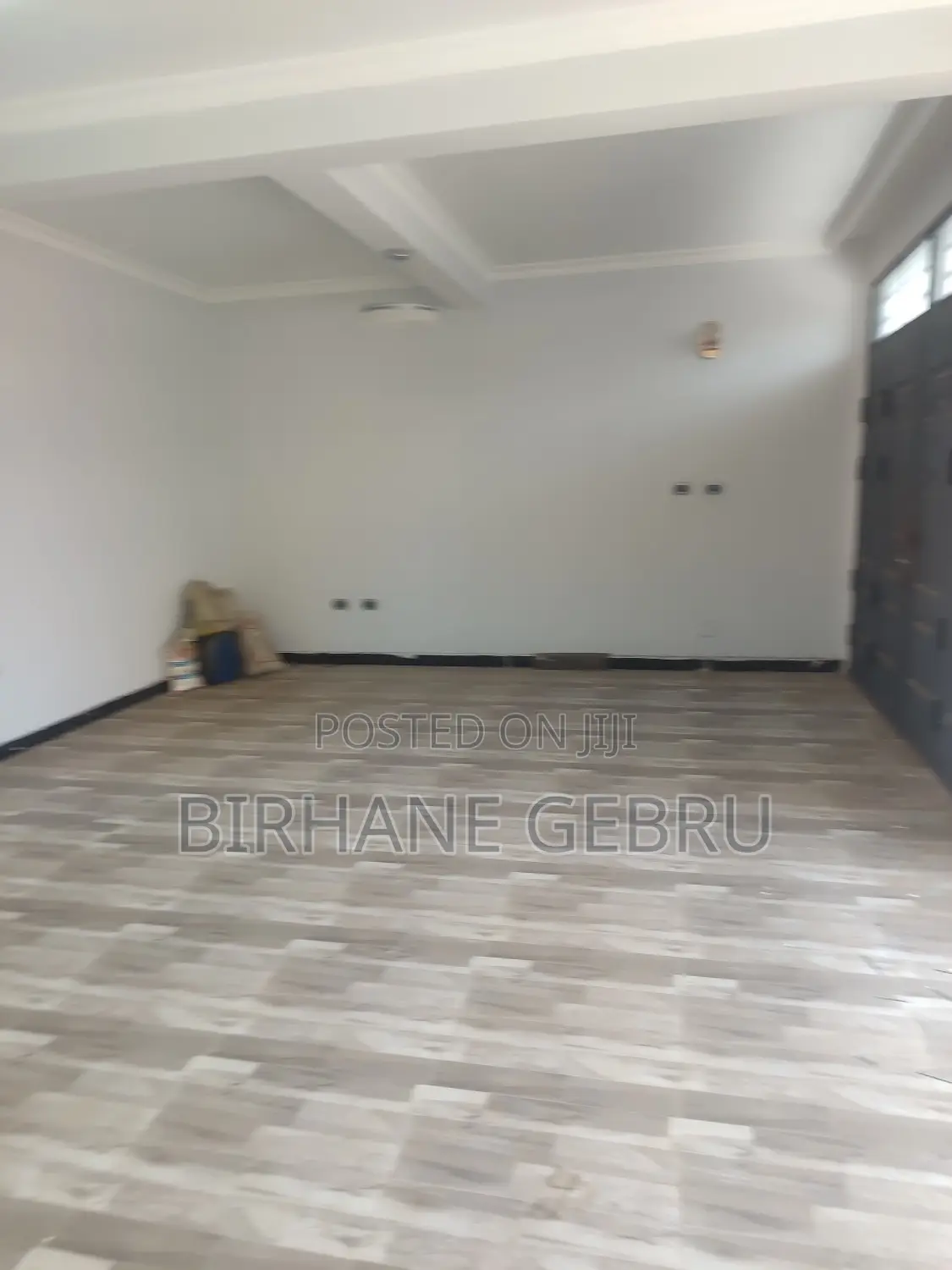 6bdrm House in G+2 House, Bole for rent