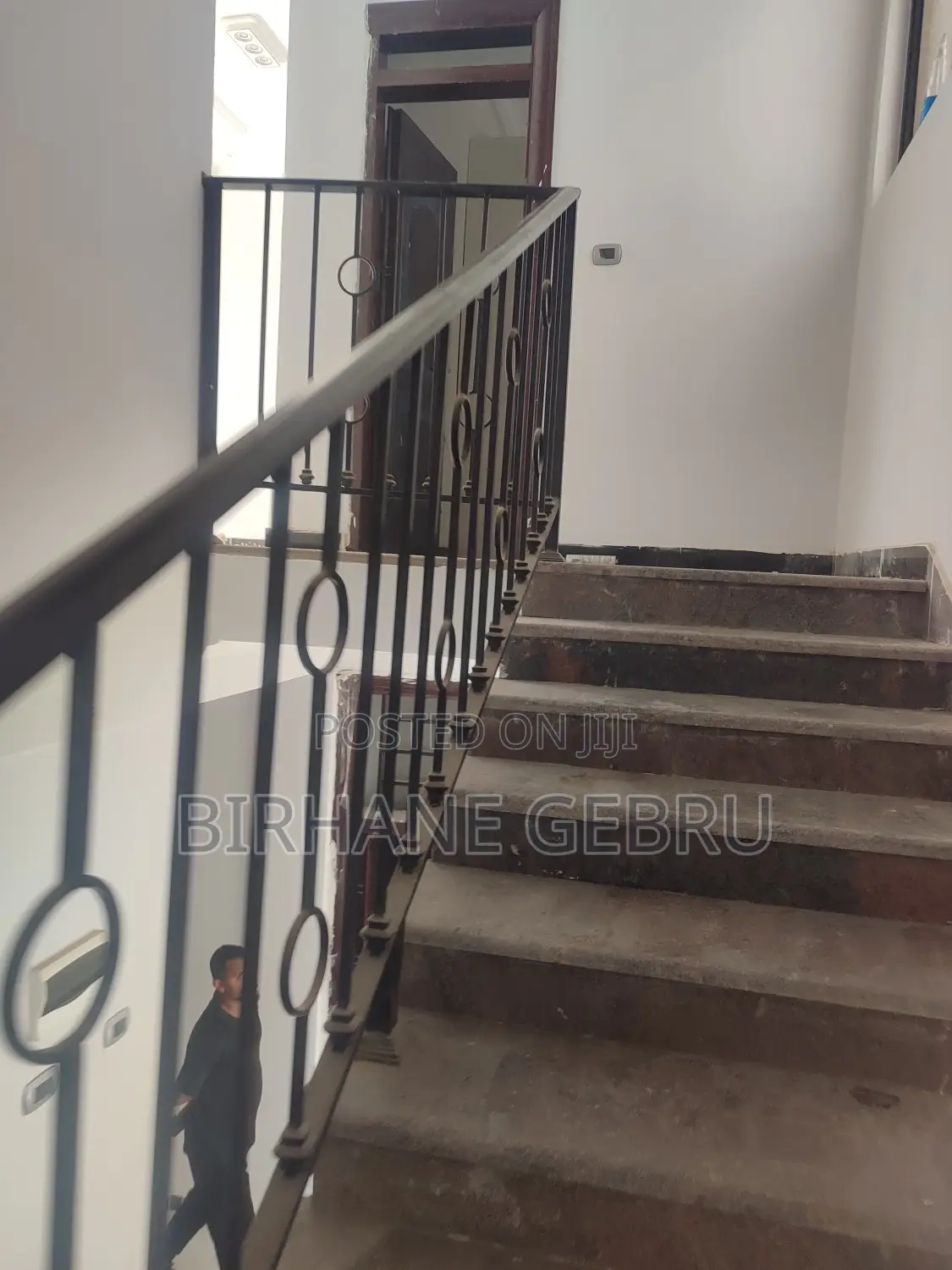6bdrm House in G+2 House, Bole for rent