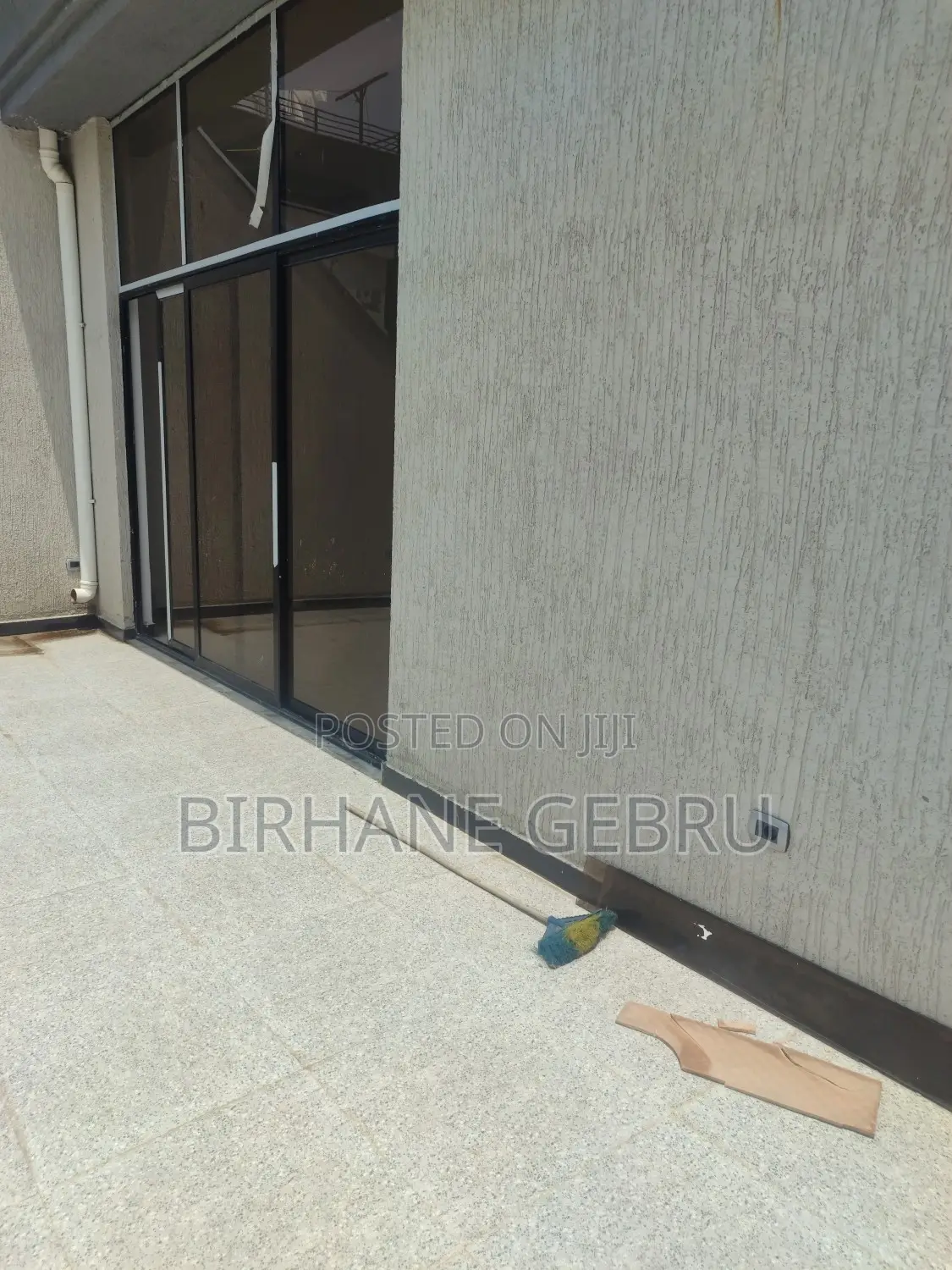 6bdrm House in G+2 House, Bole for rent