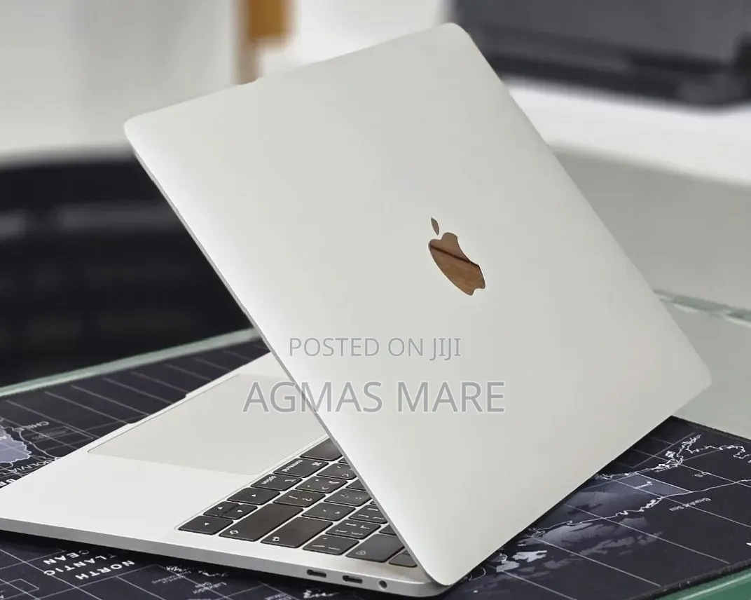 New Laptop Apple MacBook Pro 2019 16GB Intel Core i7 SSD 512GB
