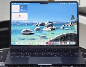 New Laptop Apple MacBook Air 2022 M2 8GB Apple M2 SSD 256GB