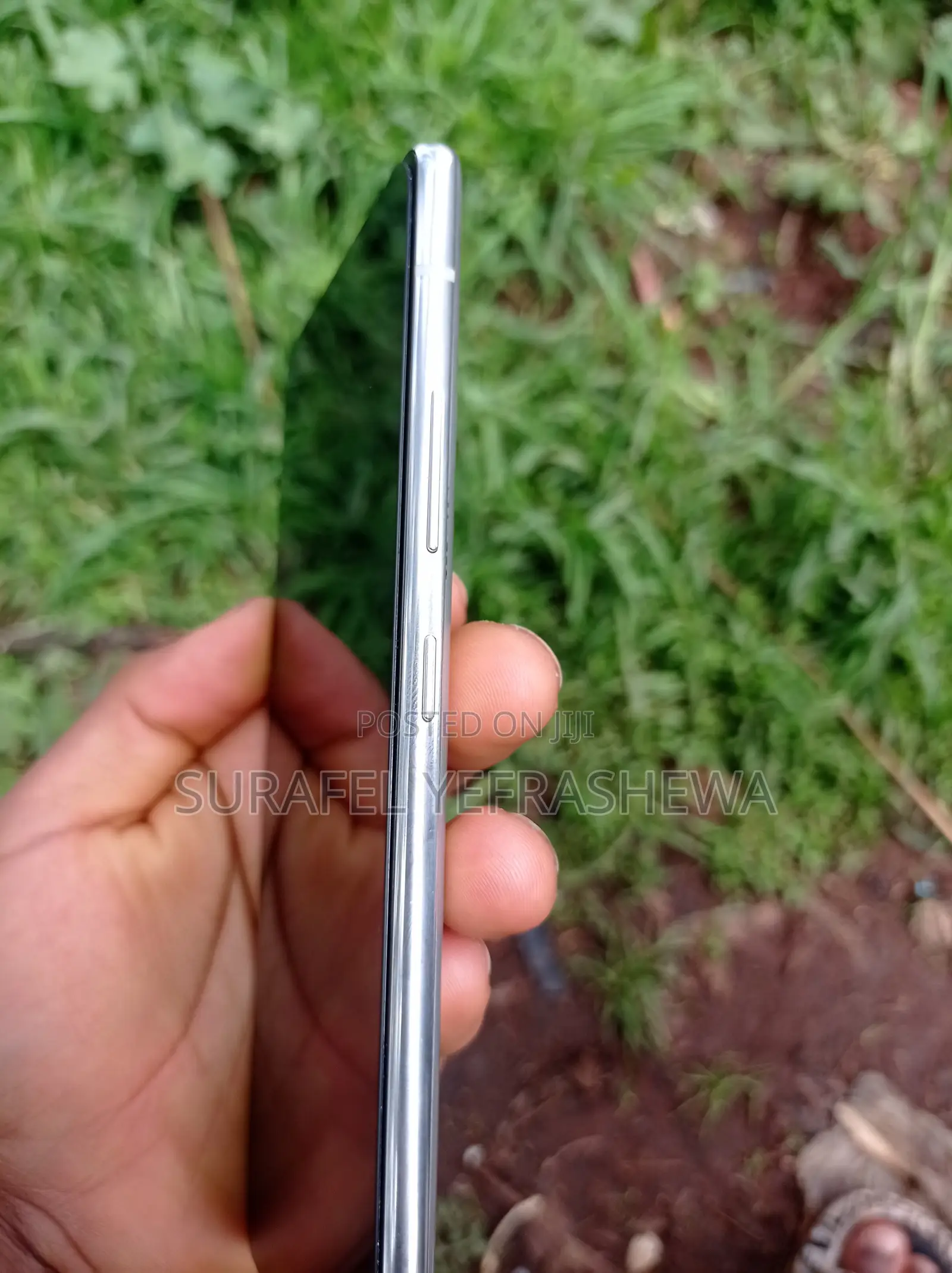 Samsung Galaxy A Quantum 128 GB White