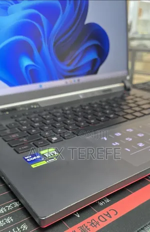 New Laptop Asus ROG Strix G16 G614 16GB Intel Core i9 SSD 1T