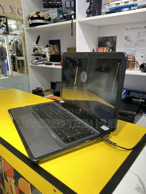 Laptop HP Pavilion 4GB AMD A4 HDD 500GB