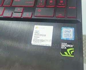 New Laptop HP Omen X 8GB Intel Core i5 SSD 256GB