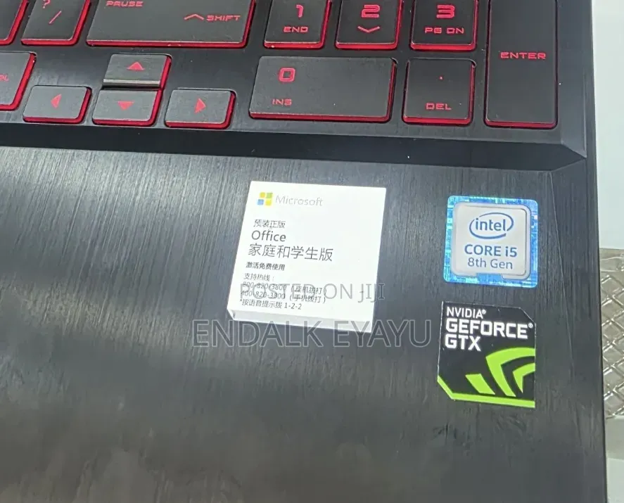New Laptop HP Omen X 8GB Intel Core i5 SSD 256GB