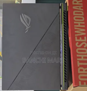 New Laptop Asus ROG Strix G18 16GB Intel Core i9 SSD 1T
