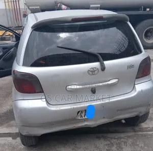 Toyota Vitz 2001 Teal
