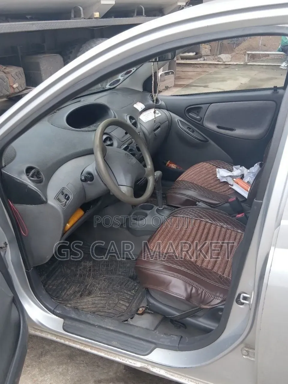 Toyota Vitz 2001 Teal