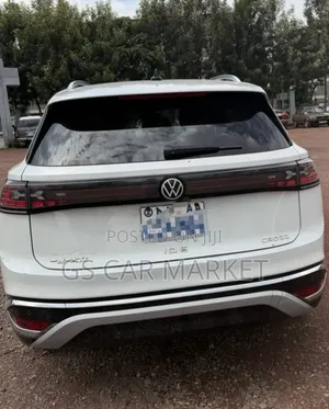 Volkswagen ID.6 2024 Beige