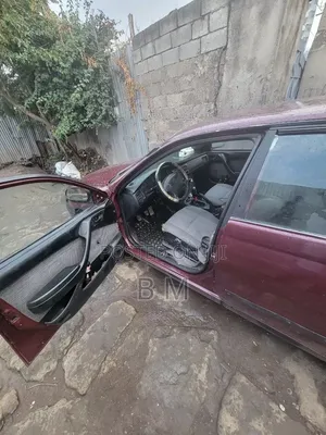 Toyota Carina E 1995 Burgundy