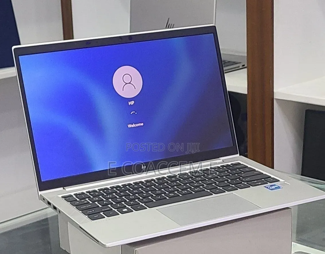 New Laptop HP 8GB Intel Core i5 SSD 512GB