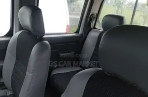 Nissan NP300 2011 White