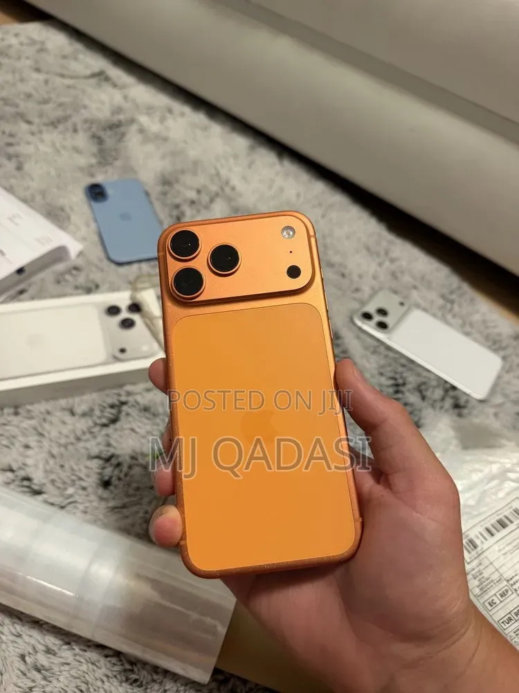 New Apple iPhone 17 Pro Max 256 GB Orange