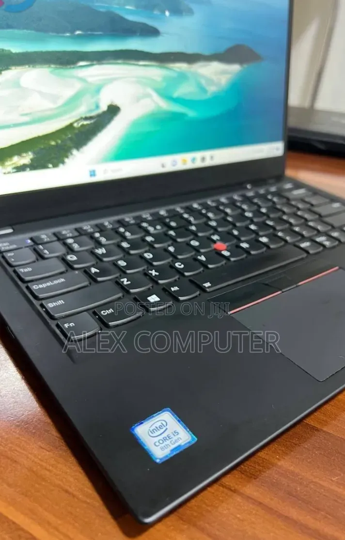 New Laptop Lenovo ThinkPad X1 Carbon 16GB Intel Core i5 SSD 512GB