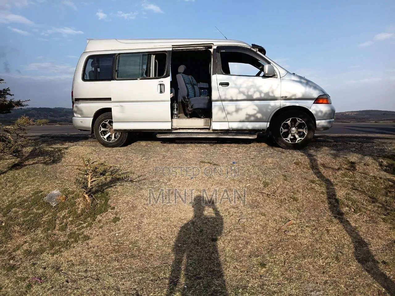 Toyota HiAce 2004 Silver