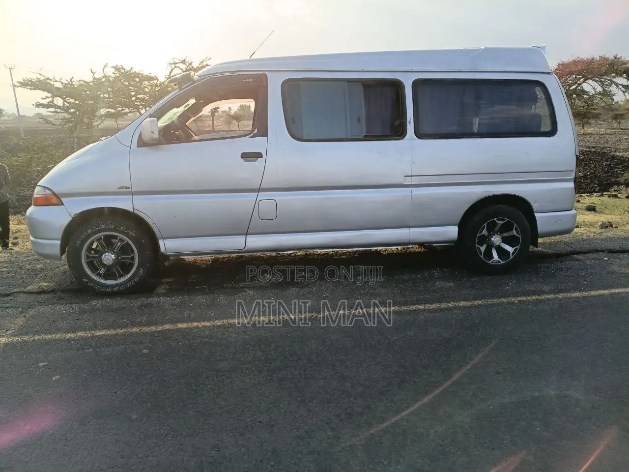 Toyota HiAce 2004 Silver