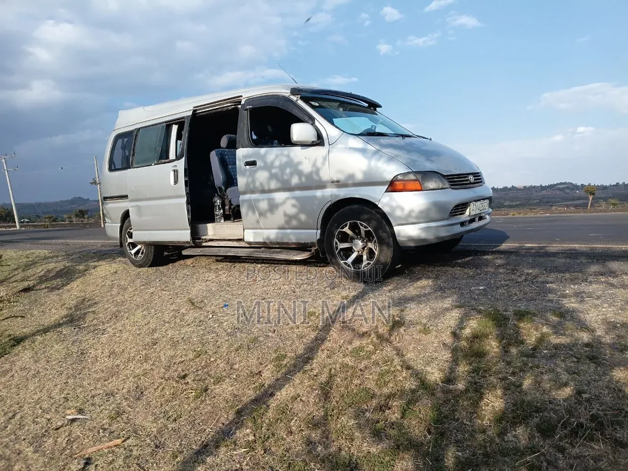 Toyota HiAce 2004 Silver