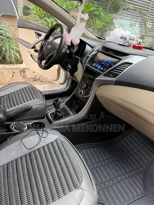 Hyundai Elantra 2015 Ivory