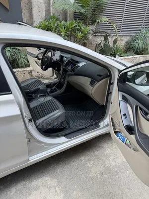 Hyundai Elantra 2015 Ivory