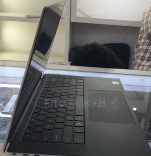 New Laptop Dell XPS 15 7590 16GB Intel Core i7 SSD 512GB