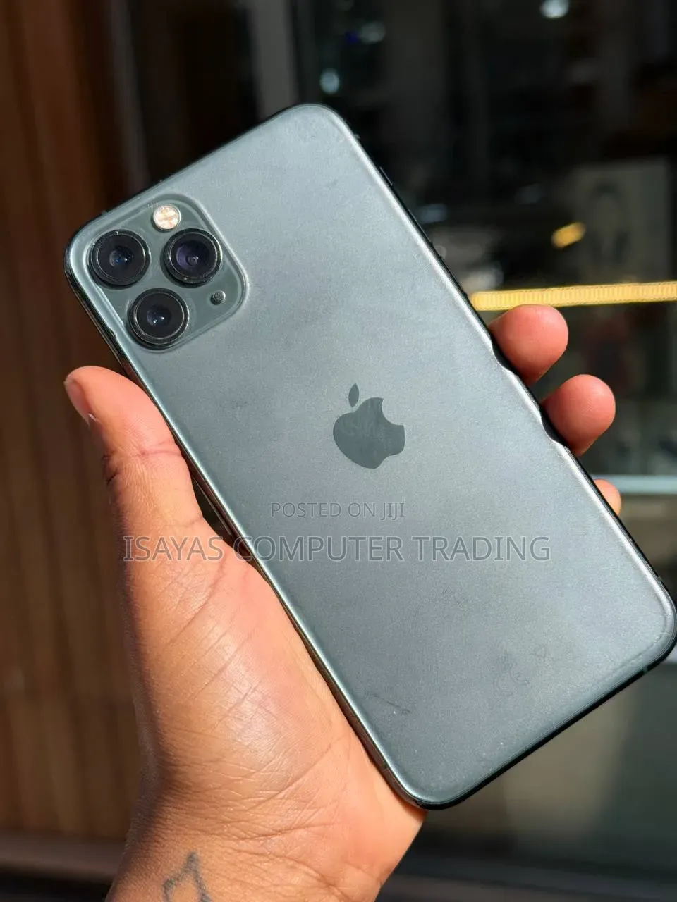 New Apple iPhone 11 Pro Max 64 GB