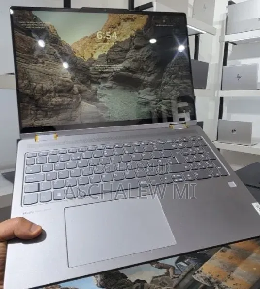 New Laptop Lenovo Yoga 2 16GB AMD Ryzen 7 SSD 512GB