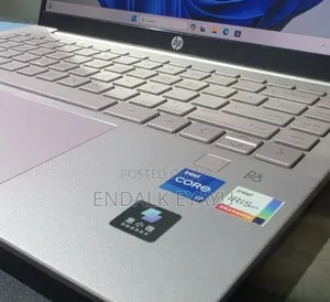 New Laptop HP Pavilion 14 16GB Intel Core i7 SSD 512GB