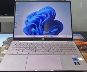 New Laptop HP Pavilion 14 16GB Intel Core i7 SSD 512GB