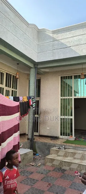 Furnished 7bdrm House in Dukem Bishoftu 140, East Shewa for sale