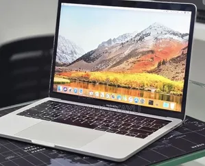 New Laptop Apple MacBook Pro 2019 16GB Intel Core i7 SSD 512GB