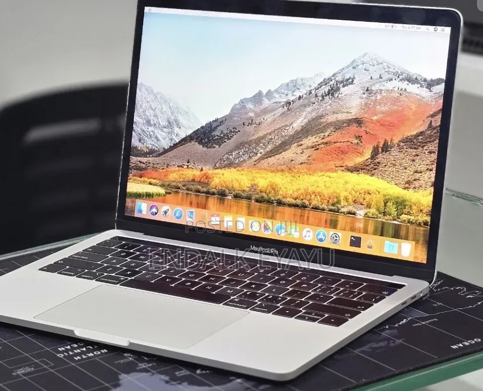 New Laptop Apple MacBook Pro 2019 16GB Intel Core i7 SSD 512GB