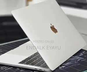 New Laptop Apple MacBook Pro 2019 16GB Intel Core i7 SSD 512GB