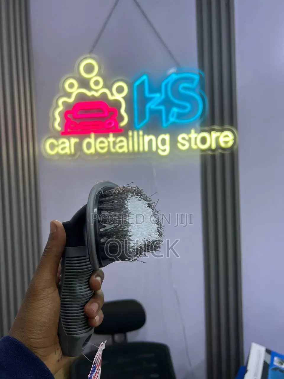 Brush ለጐማ/ለመረጋግጫ