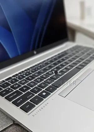 New Laptop HP EliteBook 850 G8 16GB Intel Core i7 SSD 512GB
