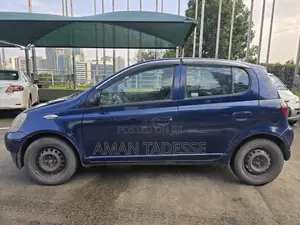 Toyota Yaris 2003 Blue