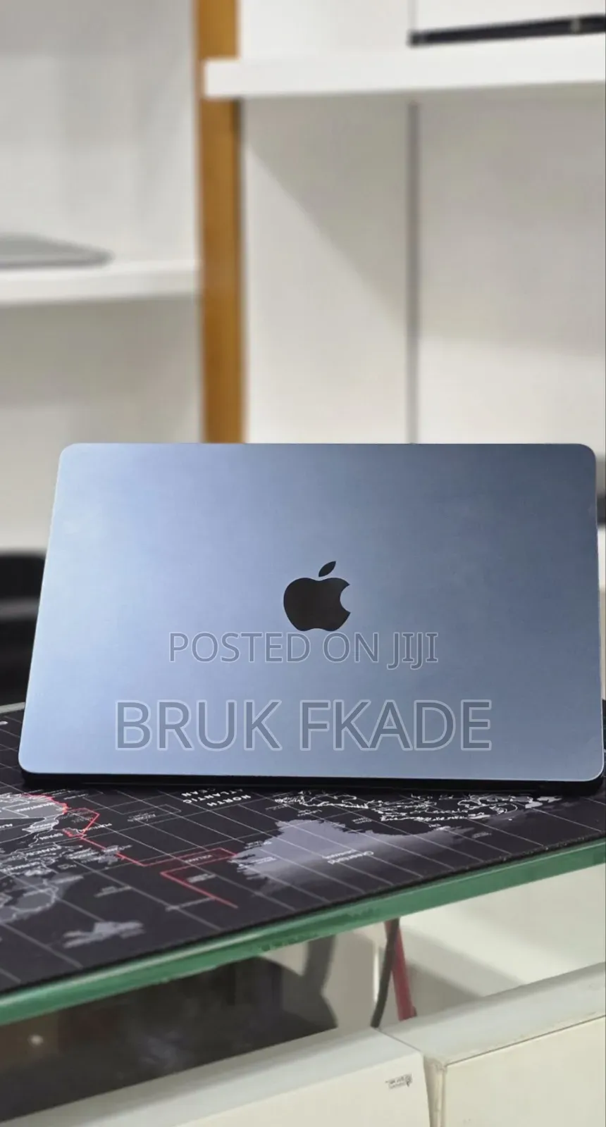New Laptop Apple MacBook Air 2022 M2 8GB Apple M2 SSD 256GB