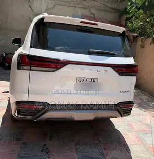 Lexus LX 2023 White